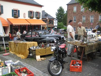 Der Flohmarkt (5)