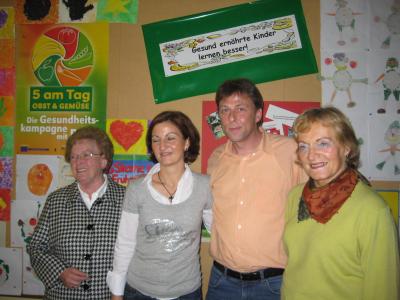 Dank an die Gastgeberinnen und Ehrengast